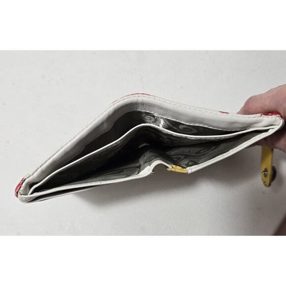 Brighton Fashionista Chic Fashion Art Paris Wallet Love Snap Closure Card Slots - Picture 10 of 13